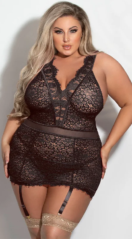 women lounge dress with a high - low hem for a modern stylePlus Size Once In A Lifetime Chemise Set