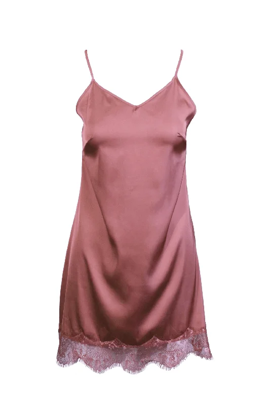 women lounge dress for a lazy Sunday at homeCharlotte Chemise - Rose