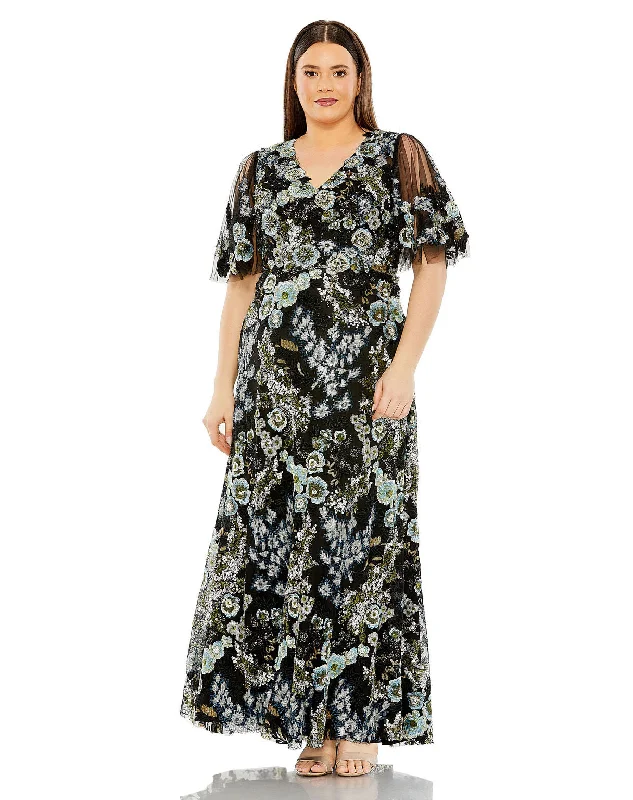 Sexy Halloween dresses for a spooky partyMac Duggal 20630 Long Plus Size Floral Formal Dress