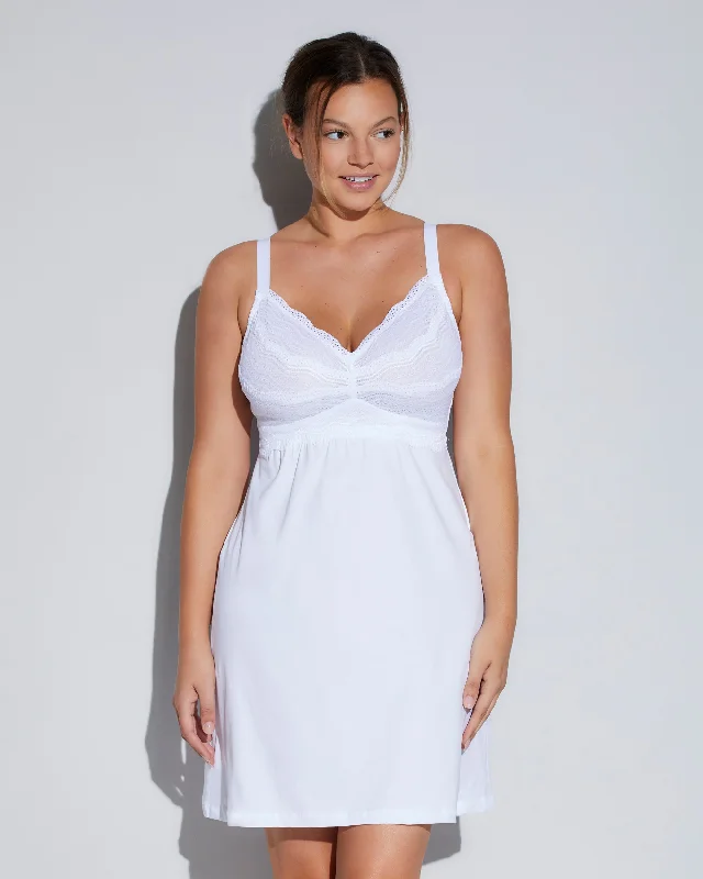 women lounge dress with a loose fit for maximum comfortDolce Curvy Chemise | White